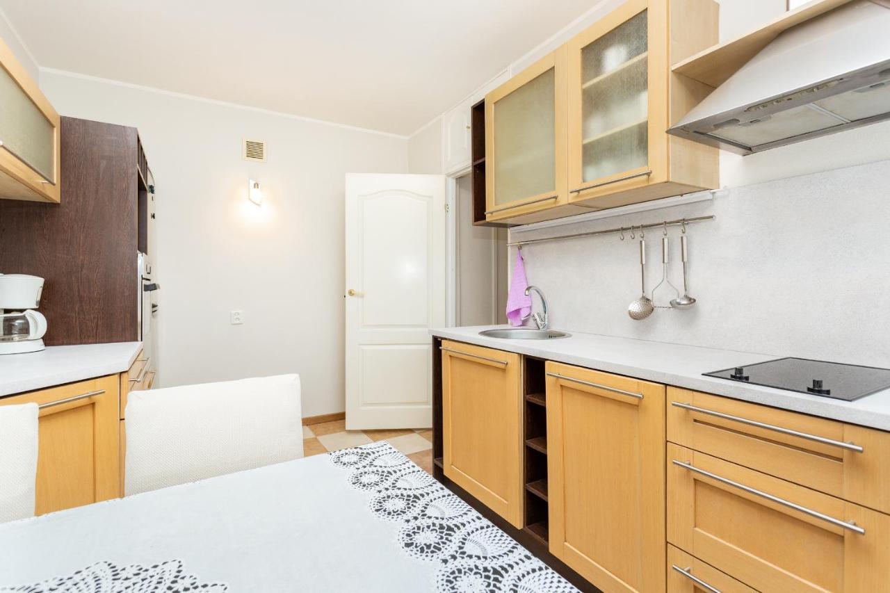 3 Apartmend 90m2 Parking For One Car Fifth Floor And The Building Does Not Have An Elevator * Tallinn