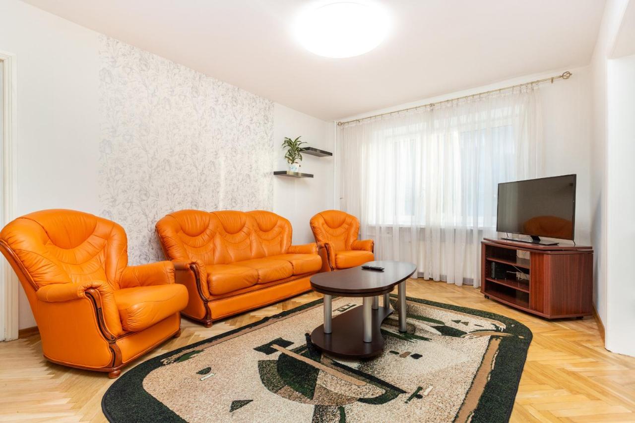 3 Apartmend 90m2 Parking For One Car Fifth Floor And The Building Does Not Have An Elevator