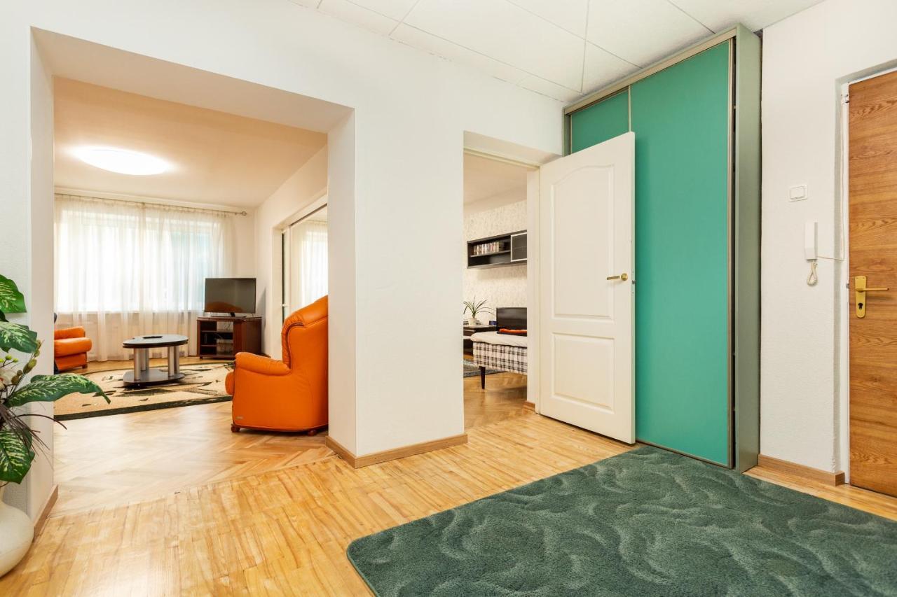 Apartment 3 Apartmend 90m2 Parking For One Car Fifth Floor And The Building Does Not Have An Elevator